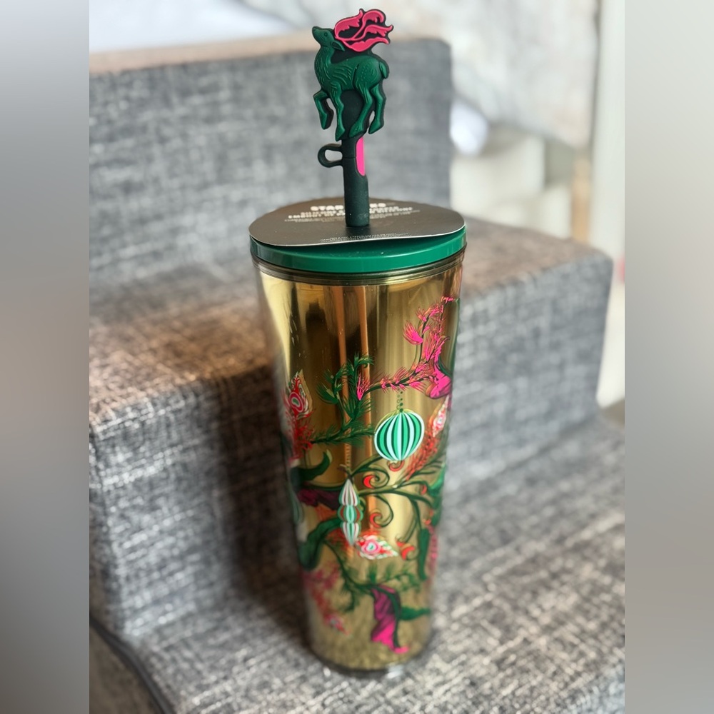 Starbucks Green and Pink Cup w/fun straw💕